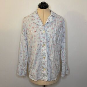 LAUREN Ralph Lauren Light Blue and Pink Dainty Floral Button-Up Pajama Top, M